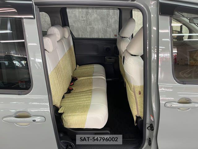 Toyota SIENTA 2023-12 8414952-9