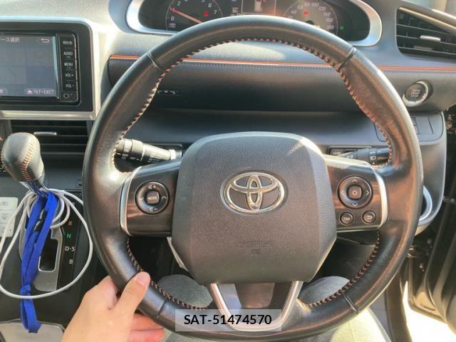 Toyota SIENTA 2017-12 8414961-18