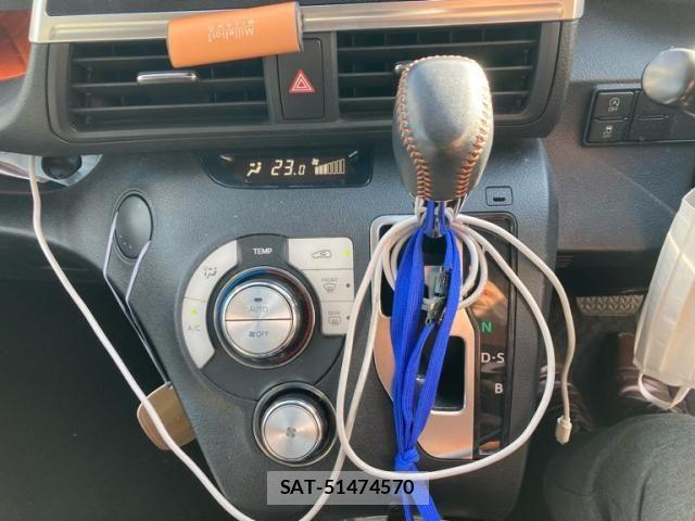 Toyota SIENTA 2017-12 8414961-23
