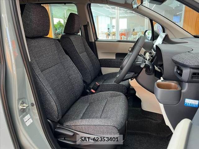 Toyota SIENTA 2022-12 8414948-15
