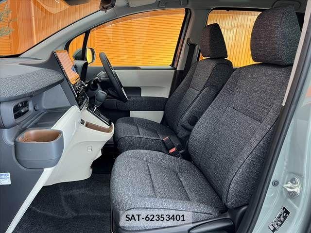 Toyota SIENTA 2022-12 8414948-16