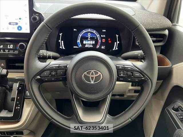 Toyota SIENTA 2022-12 8414948-27