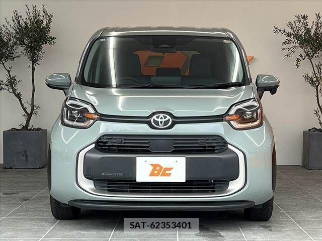 Toyota SIENTA 2022-12 8414948-8