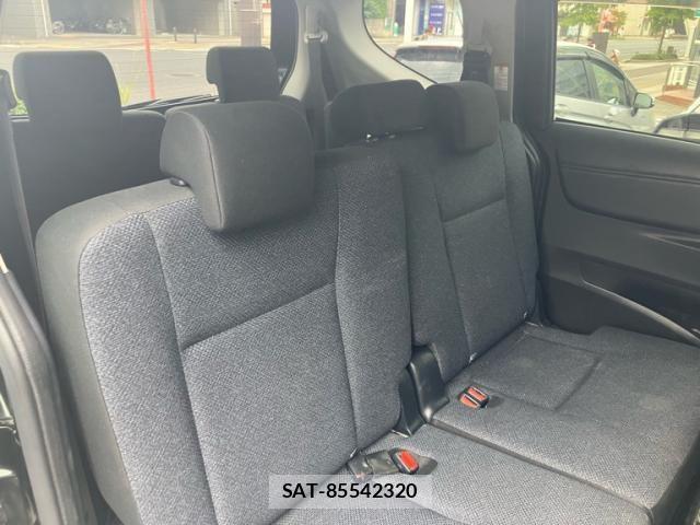 Toyota SIENTA 2016-08 8414962-10