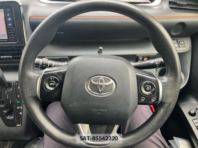 Toyota SIENTA 2016-08 8414962-14