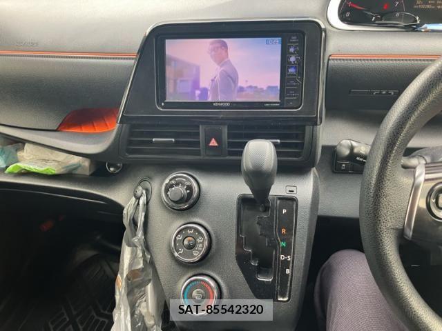 Toyota SIENTA 2016-08 8414962-18