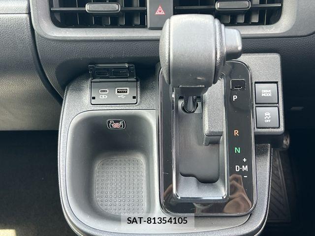 Toyota SIENTA 2023-06 8414950-10