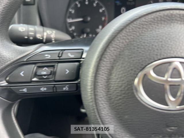 Toyota SIENTA 2023-06 8414950-12