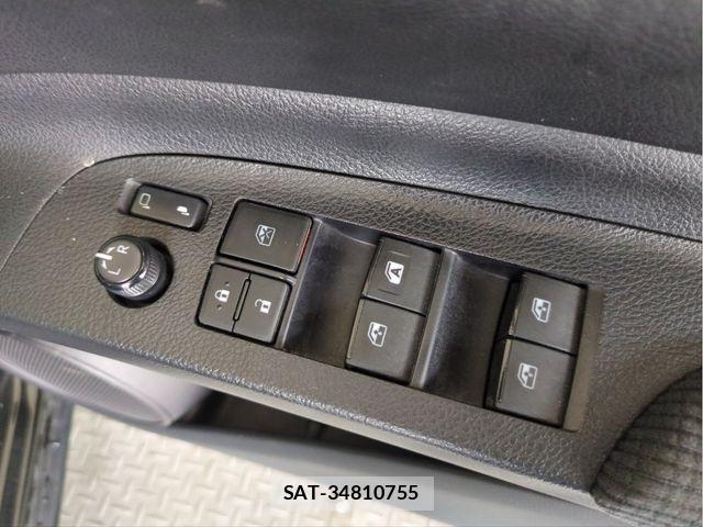Toyota SIENTA 2017-11 8414951-29