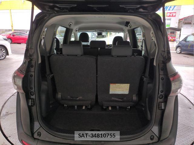 Toyota SIENTA 2017-11 8414951-6