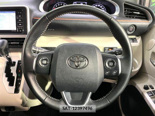 Toyota SIENTA 2022-04 8438880-11