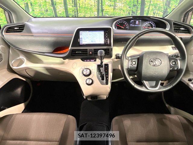 Toyota SIENTA 2022-04 8438880-1