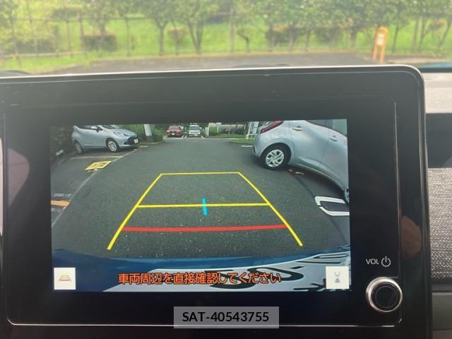 Toyota SIENTA 2023-10 8438505-20