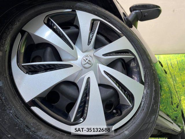 Toyota SIENTA 2018-11 8438391-12
