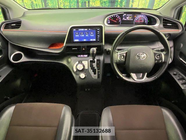 Toyota SIENTA 2018-11 8438391-1