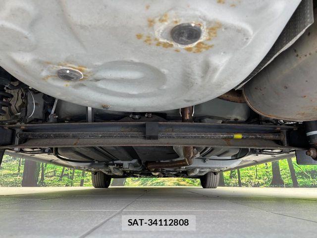 Toyota SIENTA 2020-01 8438883-18