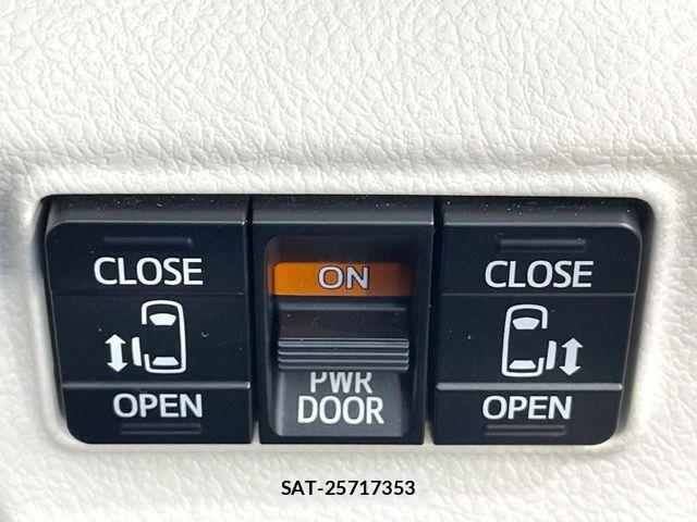 Toyota SIENTA 2020-11 8438882-6