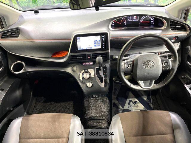 Toyota SIENTA 2019-10 8438885-1