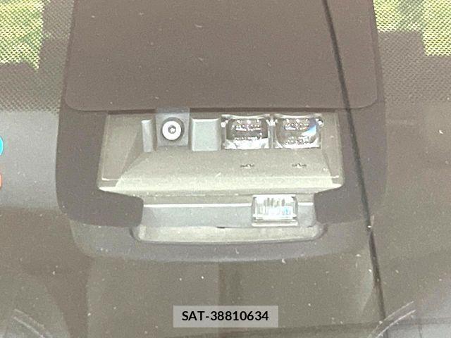 Toyota SIENTA 2019-10 8438885-2