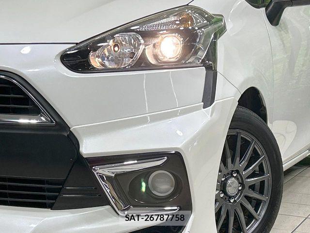 Toyota SIENTA 2015-09 8438890-12