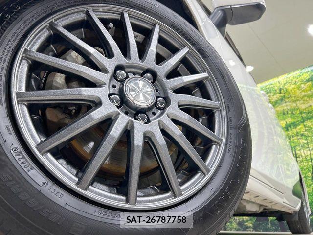 Toyota SIENTA 2015-09 8438890-13
