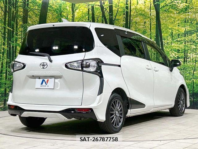 Toyota SIENTA 2015-09 8438890-16