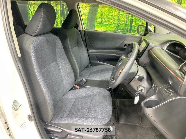 Toyota SIENTA 2015-09 8438890-7