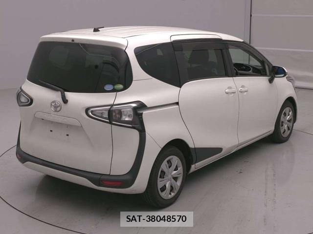 Toyota SIENTA 2019-07 8427877-1