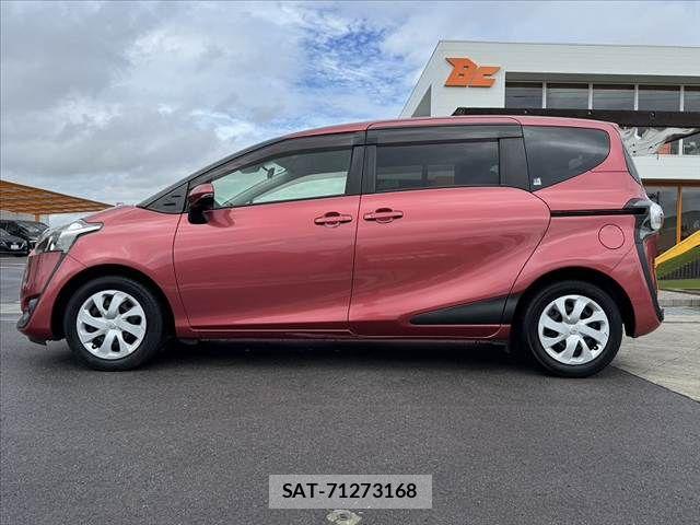 Toyota SIENTA 2016-10 8438891-11