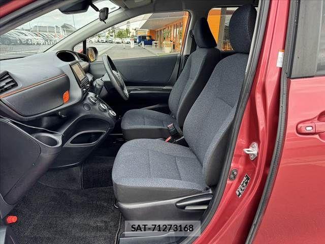 Toyota SIENTA 2016-10 8438891-16