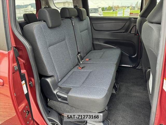 Toyota SIENTA 2016-10 8438891-17