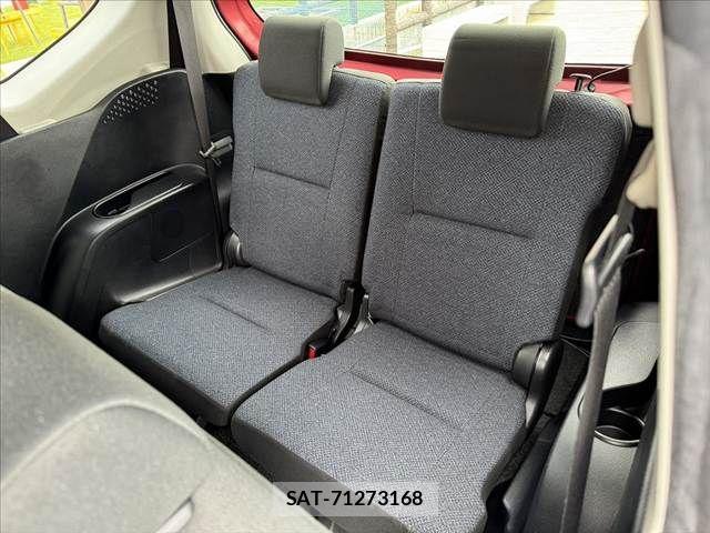 Toyota SIENTA 2016-10 8438891-20