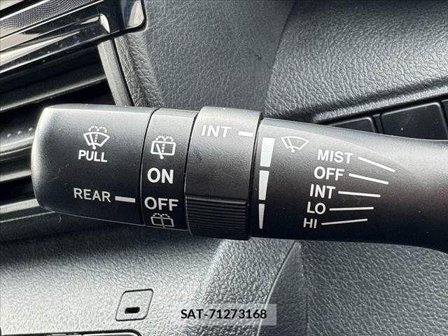 Toyota SIENTA 2016-10 8438891-27