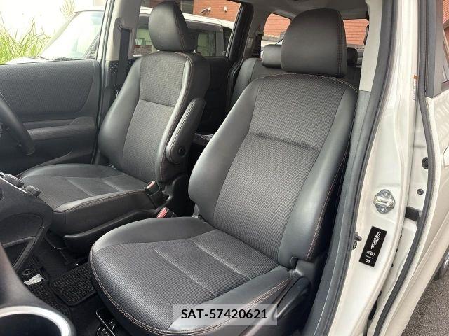Toyota SIENTA 2018-05 8438884-10
