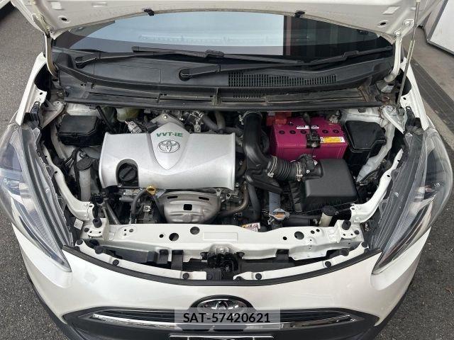 Toyota SIENTA 2018-05 8438884-14