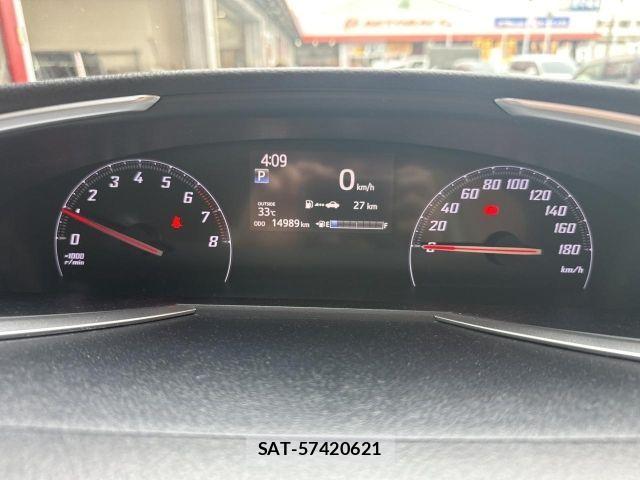 Toyota SIENTA 2018-05 8438884-29