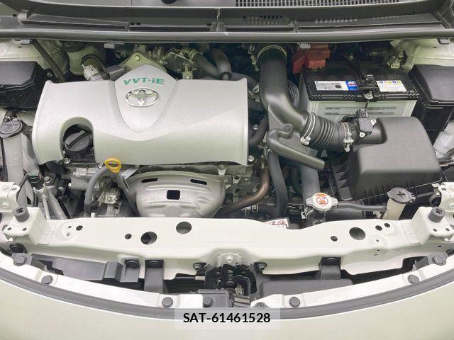 Toyota SIENTA 2019-03 8458414-17