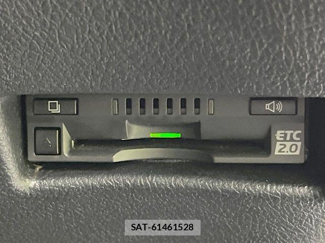 Toyota SIENTA 2019-03 8458414-6
