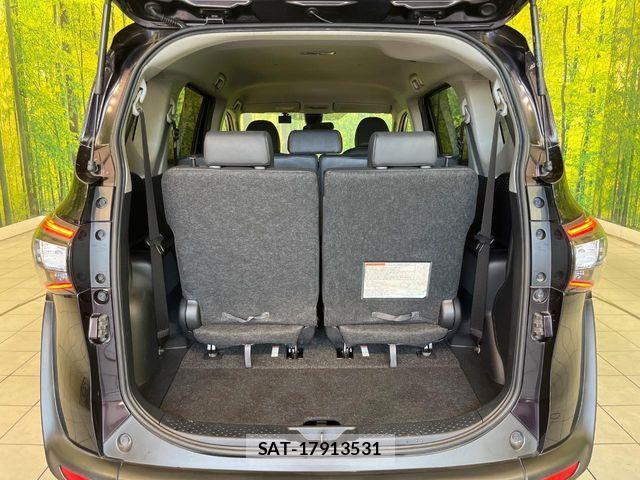 Toyota SIENTA 2017-09 8458418-10