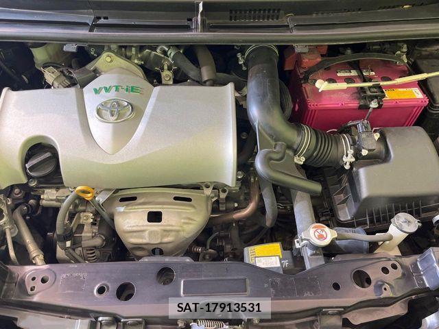 Toyota SIENTA 2017-09 8458418-19