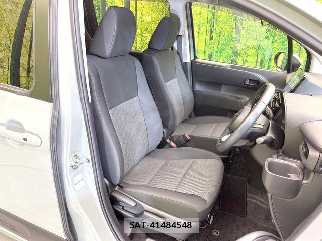 Toyota SIENTA 2023-07 8458409-7