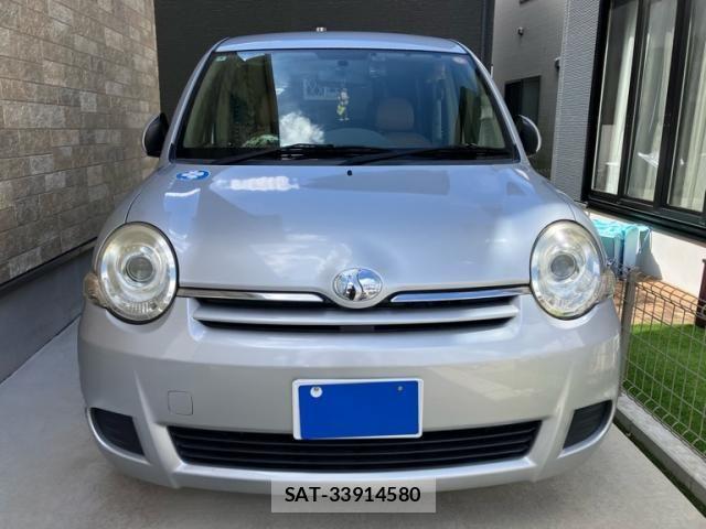 Toyota SIENTA 2014-08 8458419-2