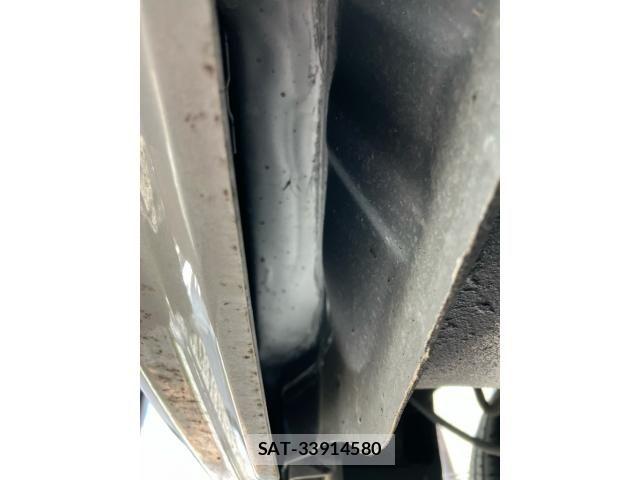 Toyota SIENTA 2014-08 8458419-6