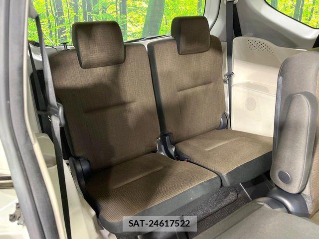 Toyota SIENTA 2016-01 8458417-9