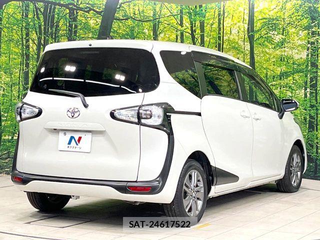 Toyota SIENTA 2016-01 8458417-17
