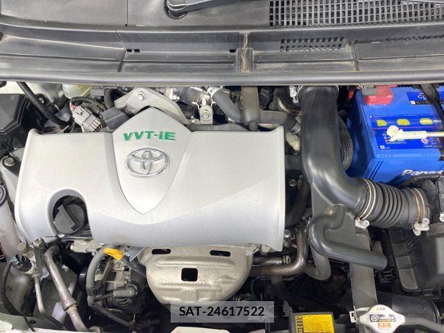 Toyota SIENTA 2016-01 8458417-18