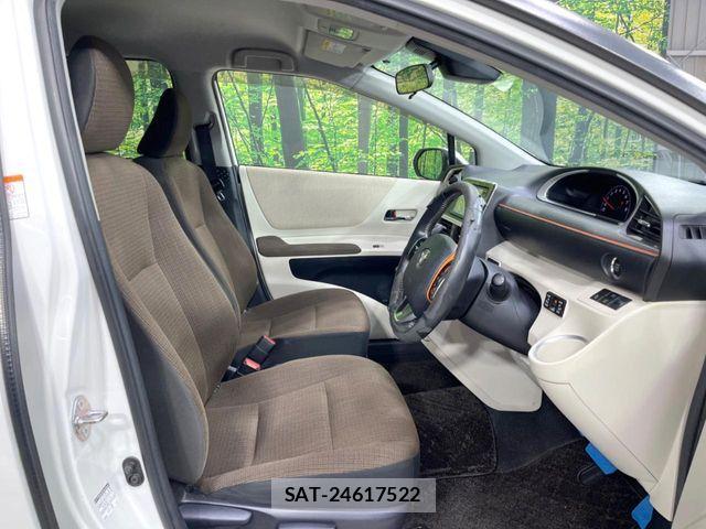 Toyota SIENTA 2016-01 8458417-7