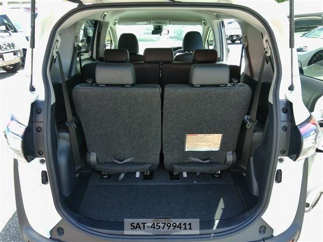 Toyota SIENTA 2018-02 8458408-19