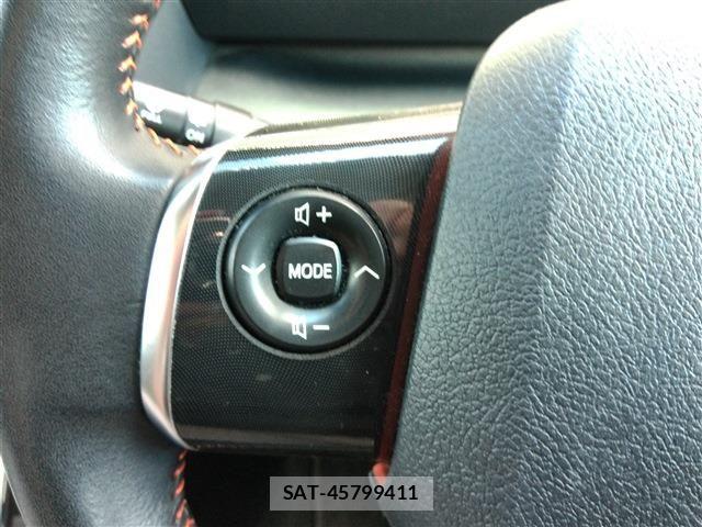 Toyota SIENTA 2018-02 8458408-22