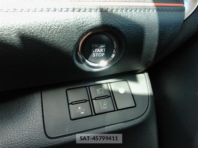 Toyota SIENTA 2018-02 8458408-27